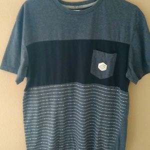 🚨🚨SOLD🚨🚨 Quiksilver Striped Tee